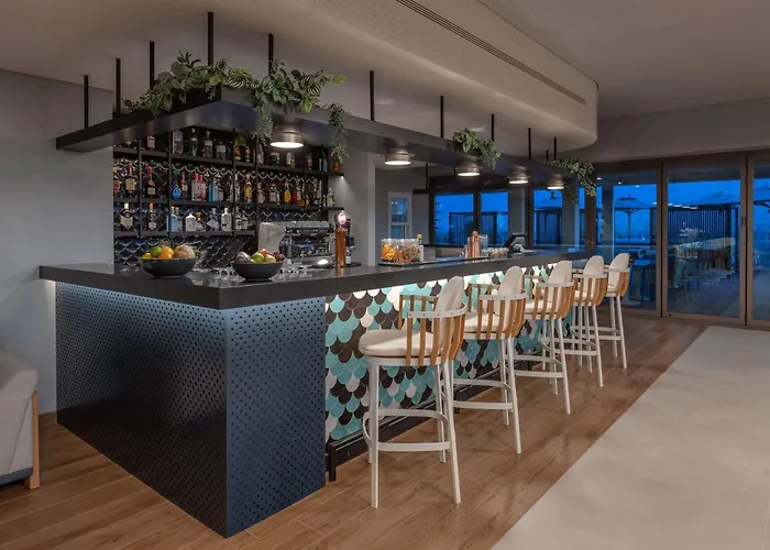 Doubletree By Hilton Azores Szálloda Lagoa