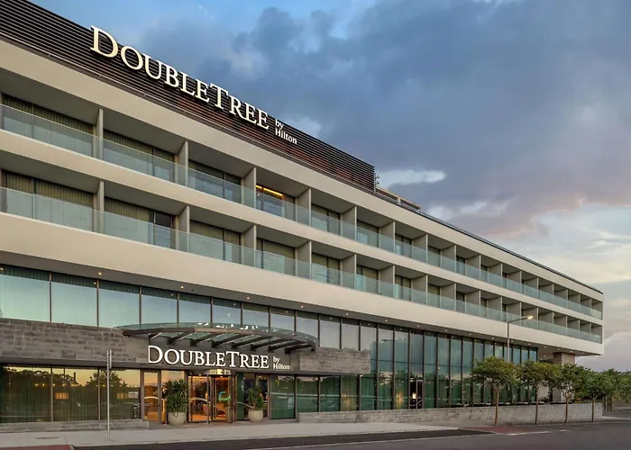 Doubletree By Hilton Azores Lagoa