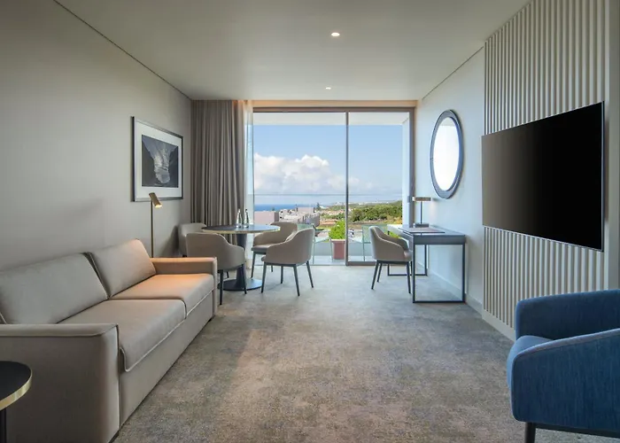 Doubletree By Hilton Azores Lagoa