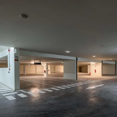 Doubletree By Hilton Lagoa Azores Hotel