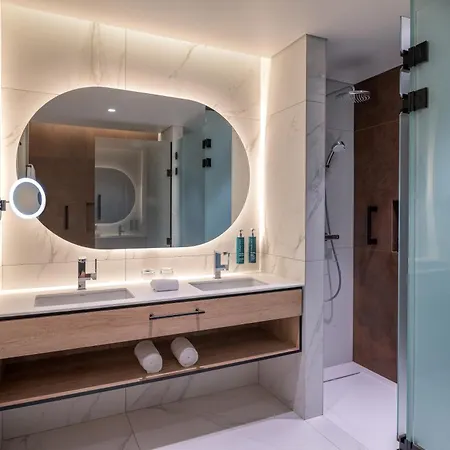 Doubletree By Hilton Azores Hotel 5*