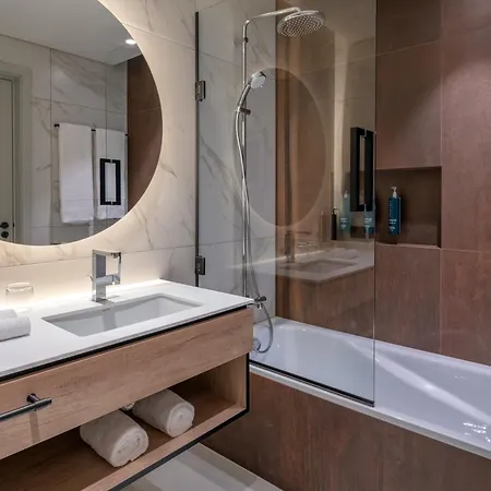 호텔 Doubletree By Hilton Azores 라고아