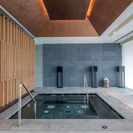 Doubletree By Hilton Azores מלון 5*