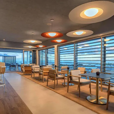Doubletree By Hilton Azores Hotel