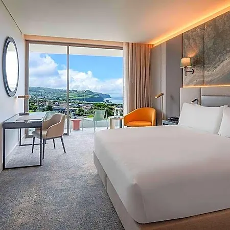 Doubletree By Hilton Azores Lagoa (Azores)