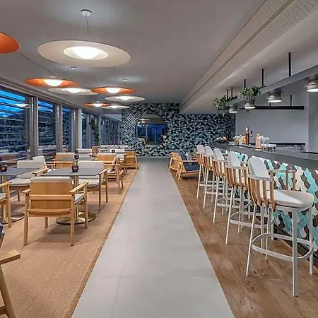 Doubletree By Hilton Azores
