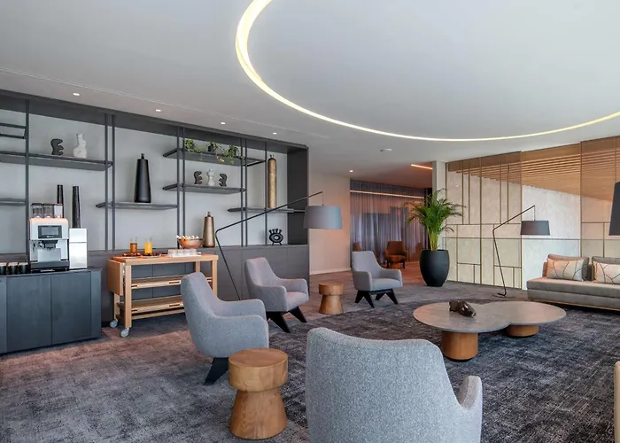 Отель Doubletree By Hilton Azores 5*