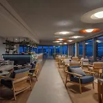 Doubletree By Hilton Azores فندق 5*